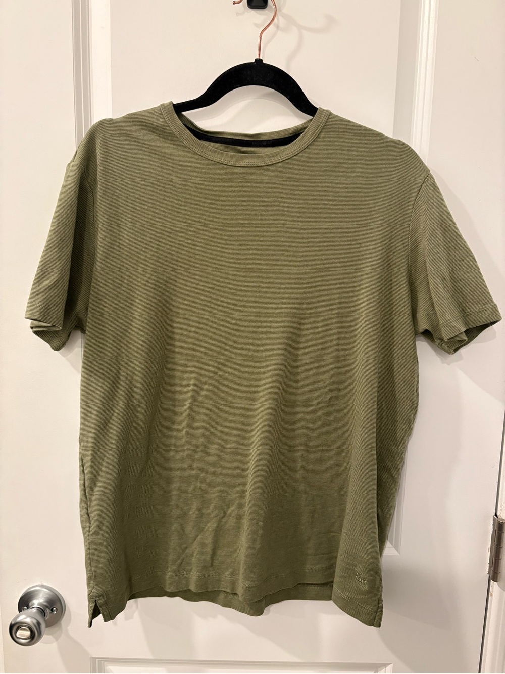 Banana Republic Olive Crewneck Short Sleeve Tee